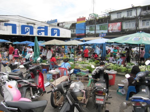 Echter Thailändicher Markt
