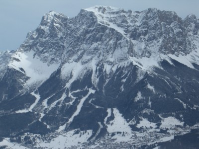 Blick von Leermoos auf die Zugspitze